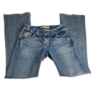 BKE Culture Distressed Stretch Bootcut Jeans, Tagged 29/33.5 Measures 32/32